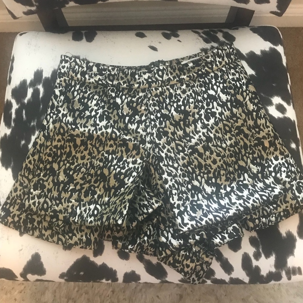 Soft Gold and Black Shimmery Skort